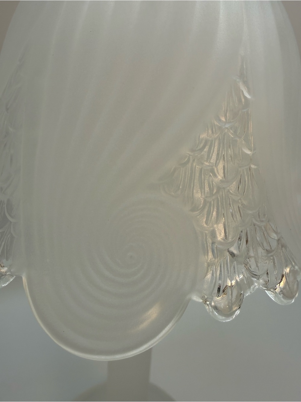 Vintage PartyLite Clairmont Fairy Lamp Satin Frosted Candle Holder - Picture 4 of 9